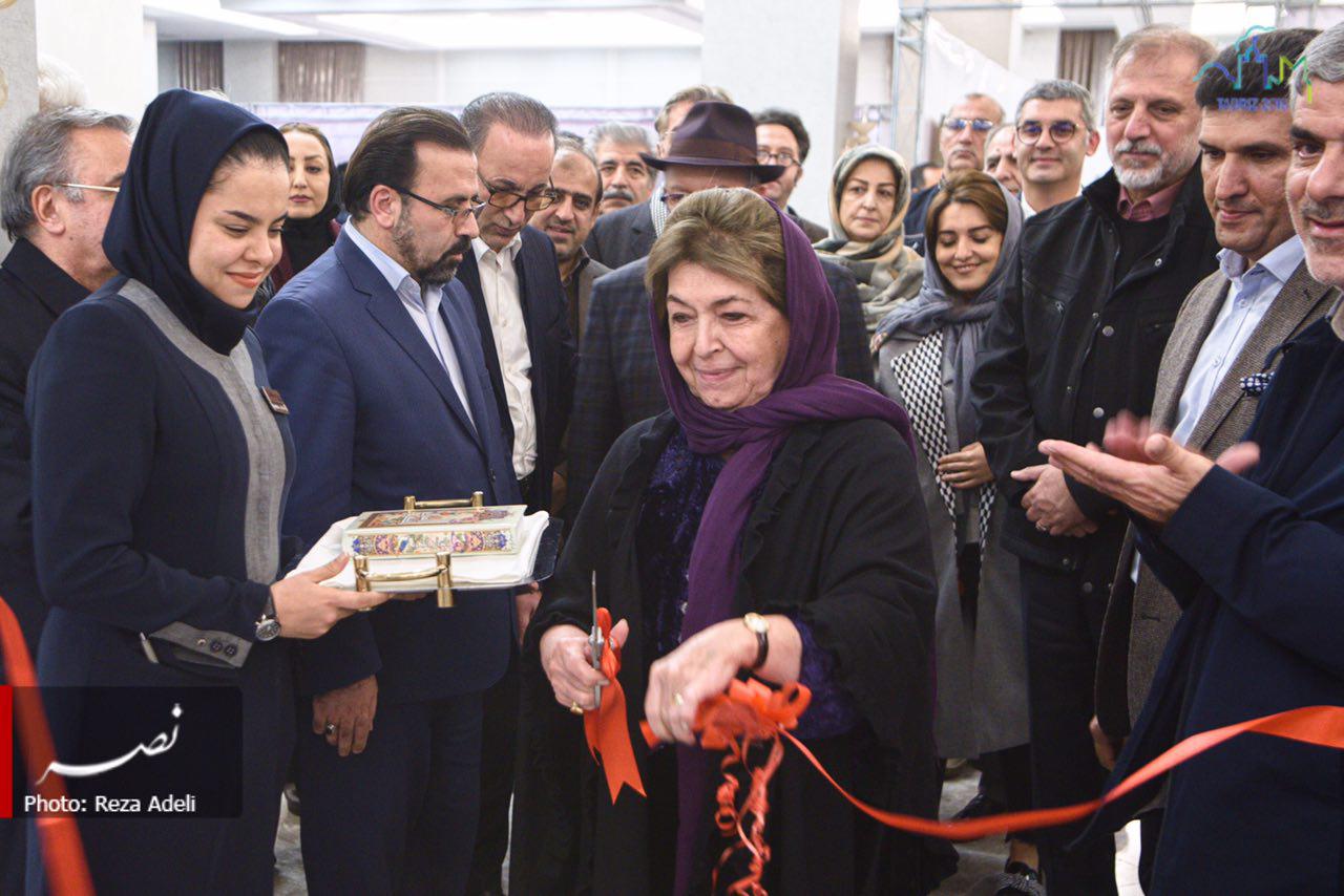 لیلی گلستان؛ مترجم و نگارخانه‌دار ایرانی: